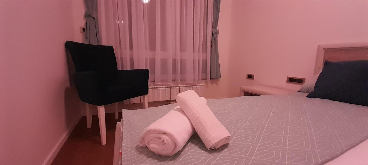 Apartman Kami Tuzla Exterior foto